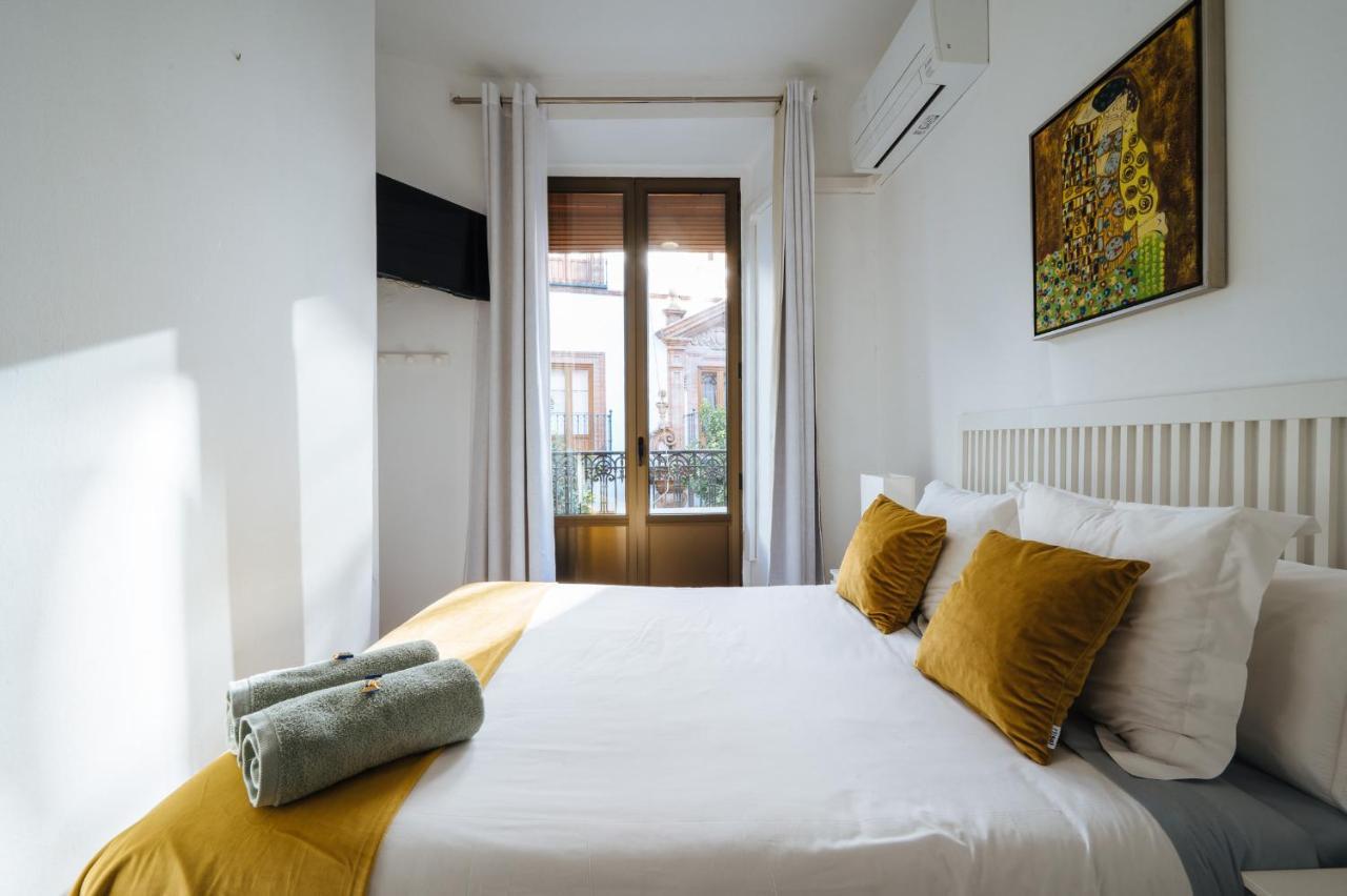 Apartamento De Lujo Junto A La Catedral Sewilla Zewnętrze zdjęcie